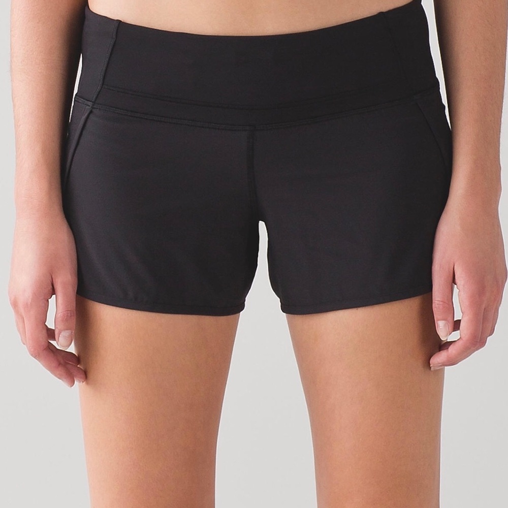 Lululemon Run Times short Block-It 4”